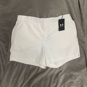 NWT Under Armour UA Links 4.5” Shorty Golf Shorts White Women’s Size 16